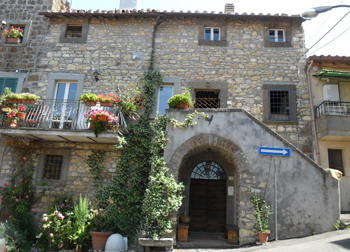 Il Palazzaccio e la dubbia committenza di Francesco Falzacappa di