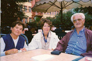 A destra è Andreas e a sinistra Christa F.
