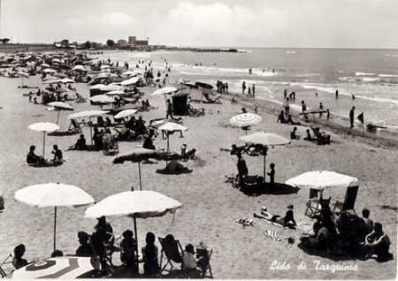 Tarquinia lido negli anni '50 (Archivio Mauro Galeotti)